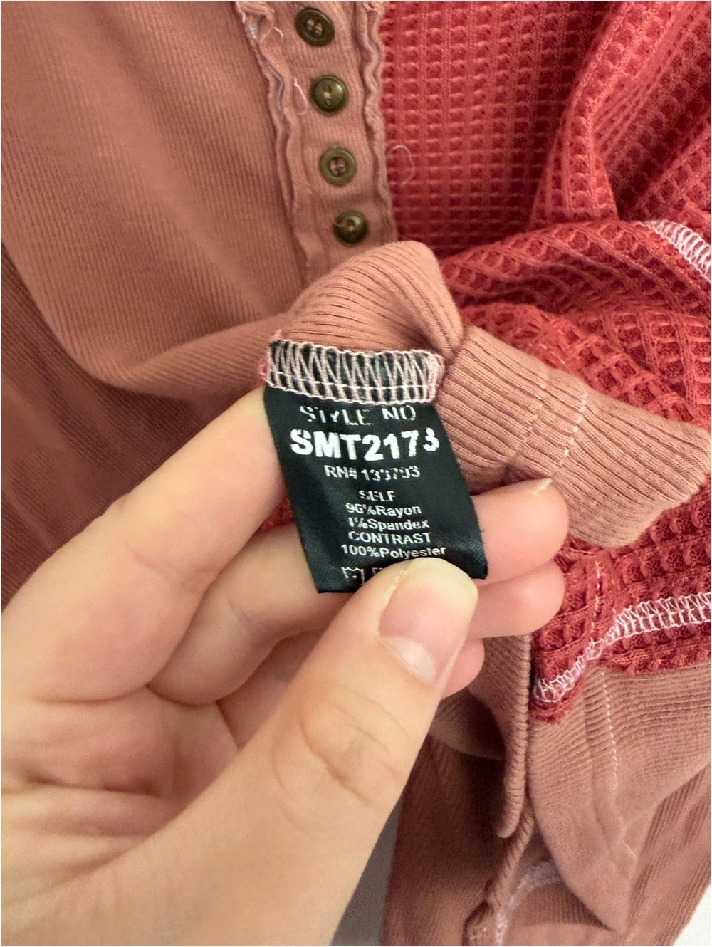 POL Patched Waffle Henley Red/Pink Large - Picture 5 of 5